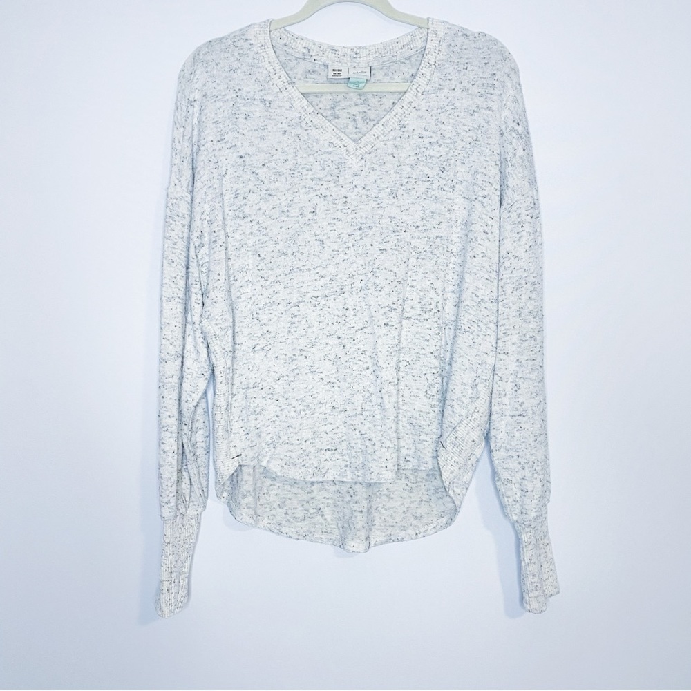Saturday Sunday - Oversized Marled V-Neck Sweater